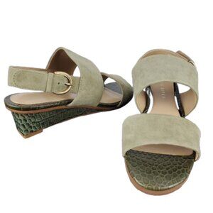 Judith Ripka women's olive sandals size 7.5M
